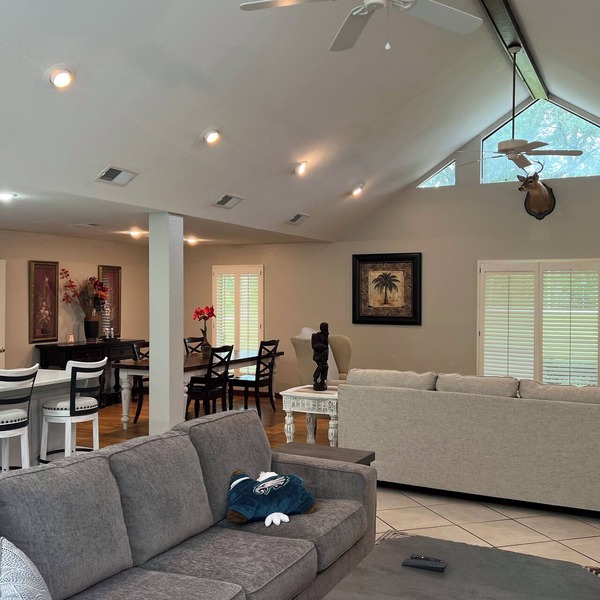 Family friendly 4br 2 bath house in cool Coden with WiFi, AC, clean and comfy