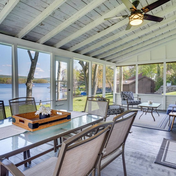 Family Friendly! Lakefront Tully Getaway w/Porch