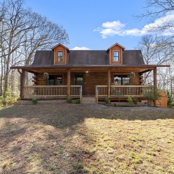 Family Friendly, Sleeps 11, Pets allowed!