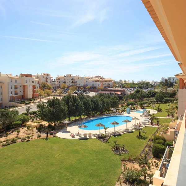Fantastic and Luxuary Penthouse Corcovada Albufeira. Winter long term an option.