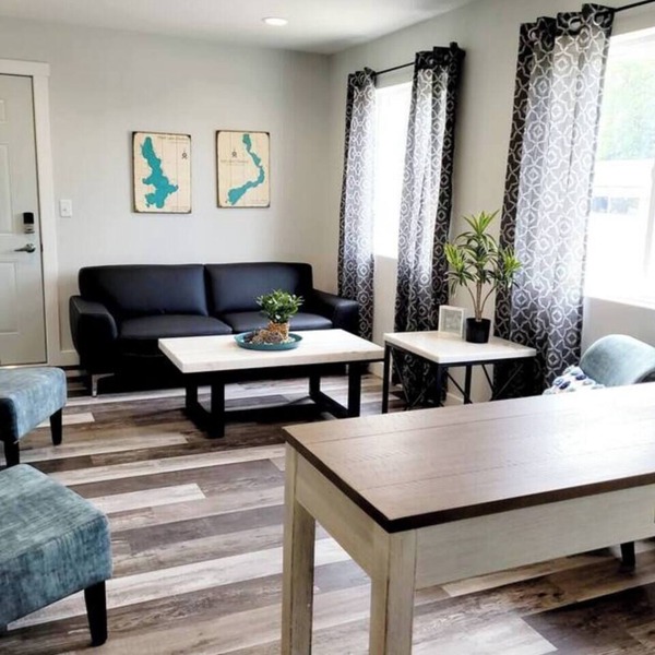 Fantastic Location-Roof Top Patio (shared) and King Bed This suite is on the 2nd level and requires guest to use stairs.