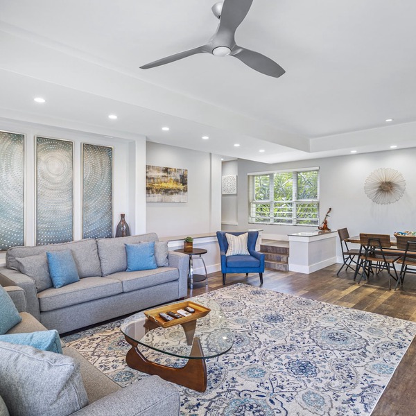 Featured on A&E's Vacation Rental Potential! Luxury Family Condo! AC and Pool!