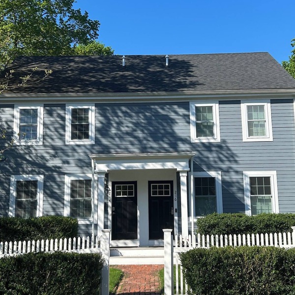 Major international sporting event Updated historic home located near Gillette Stadium.