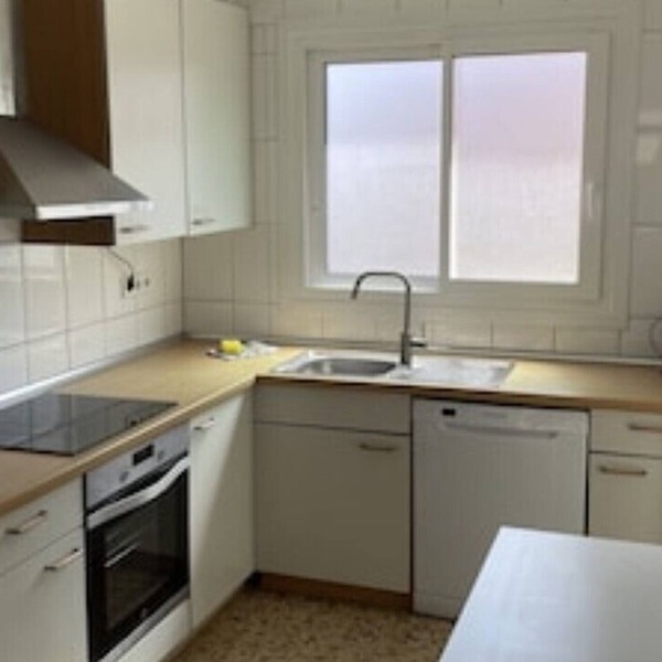 Finca with pool + barbecue area, home office, conservatory for 12 people