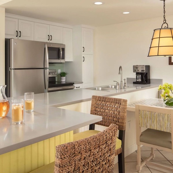 𝐅𝐢𝐧𝐝𝐢𝐧𝐠𝐌𝐞𝐢𝐥𝐢 Waterfront Sunset Harbor Resort, DUVAL STREET+Amenities