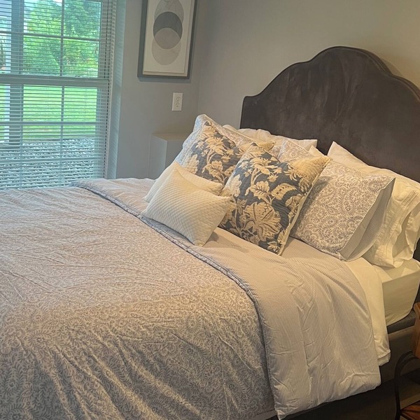 Finger Lakes is Gorge-ous You will be close to Ithaca College, Cornell and more
