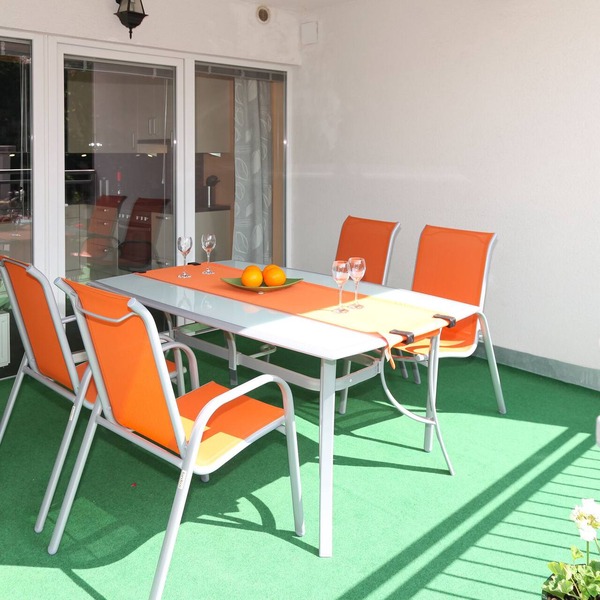 First-Class-Apartments Schoenbrunn, with 2 Bedrooms and a balcony, 100 m2