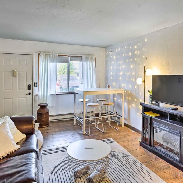 First-Floor Hunter Condo < 1 Mi to Slopes!