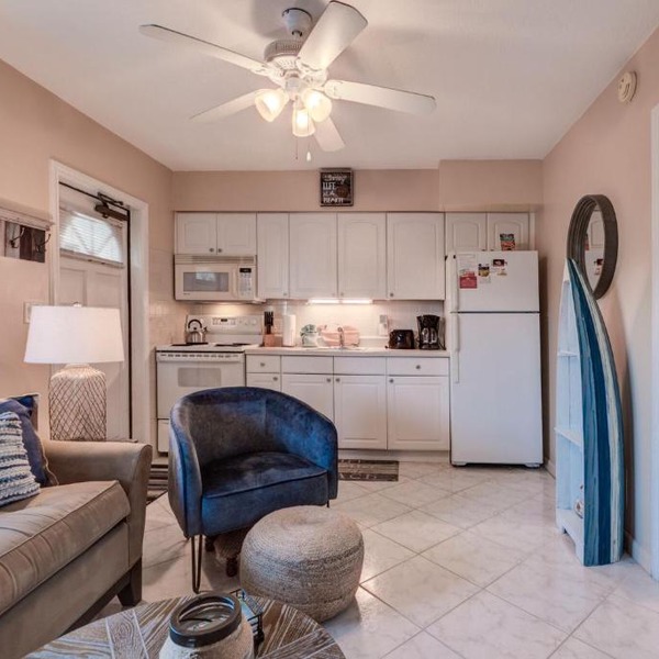 Five Palms Suite 201 - Daily - Weekly - Monthly