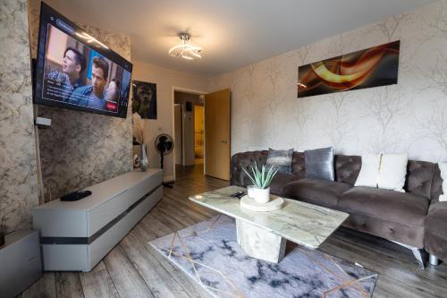 FIve Star Rated Condo