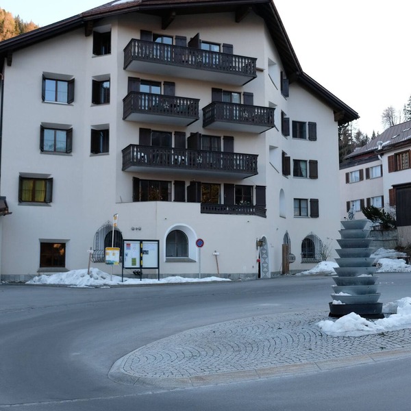 Flat with mountain view