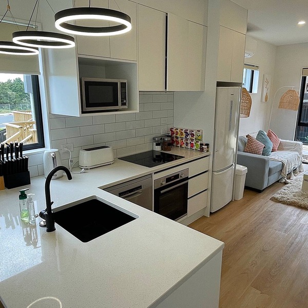 Flatbush Holiday Accommodation, 3 Bedroom Town House WH2 | Apartment