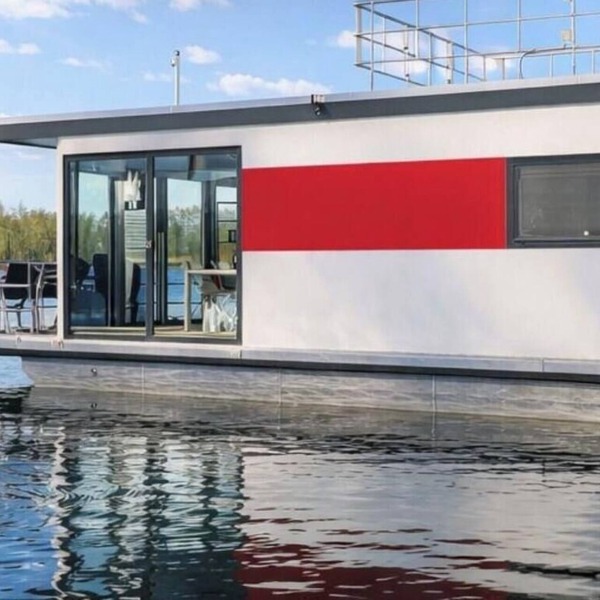 Floatinghouse Achat: vacation directly on the lake with lake view and terrace