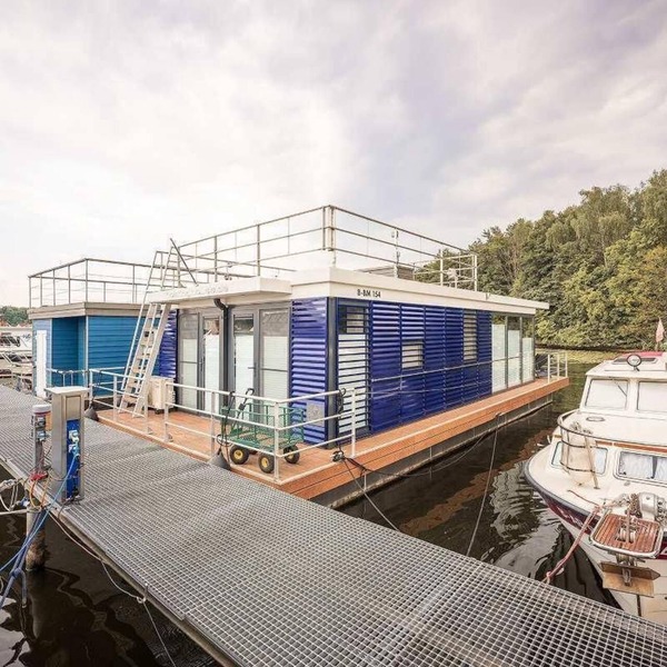 Floatinghouse Nike: lake view, terrace & nature time-out on the water