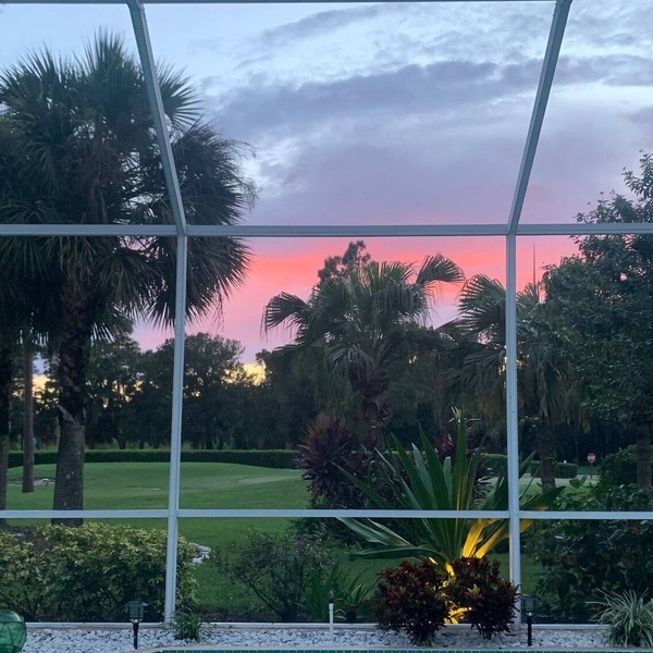 For the Ultimate Vacation Come Stay at Rosedale Golf & Country Club!!
