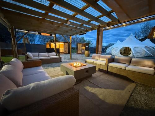 Forest Hillside Glamping Retreat
