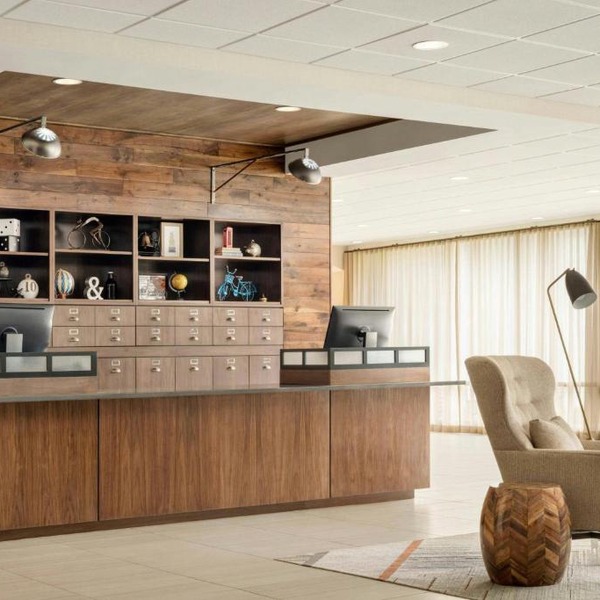 Four Points by Sheraton Oakville