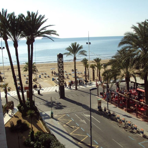 Front Line 4th floor La Goleta Apt Overlooking Benidorm Island And Levante Beach