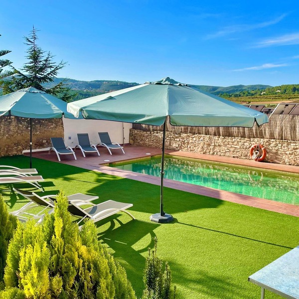 Fully reformed former wineyard in Beautiful surrounding. Home of great standard