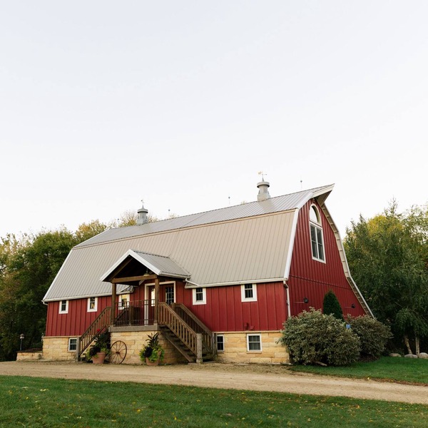Fully renovated barn on a relaxing pastoral lakeview property