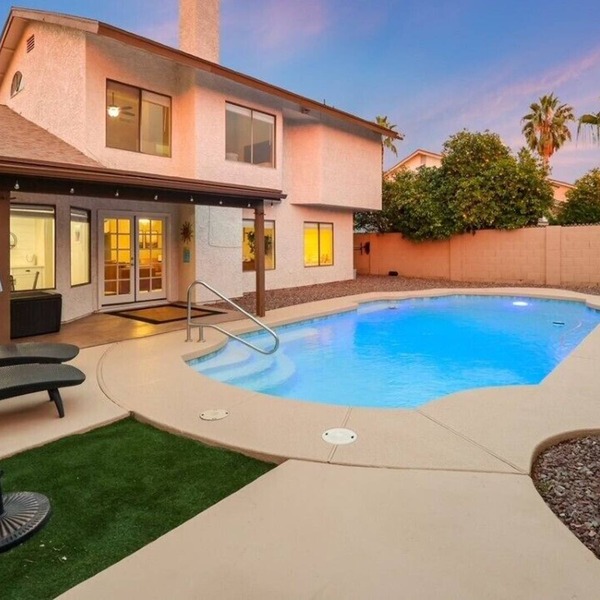 Fully updated Chandler home in central location. Incredible pool & putting green