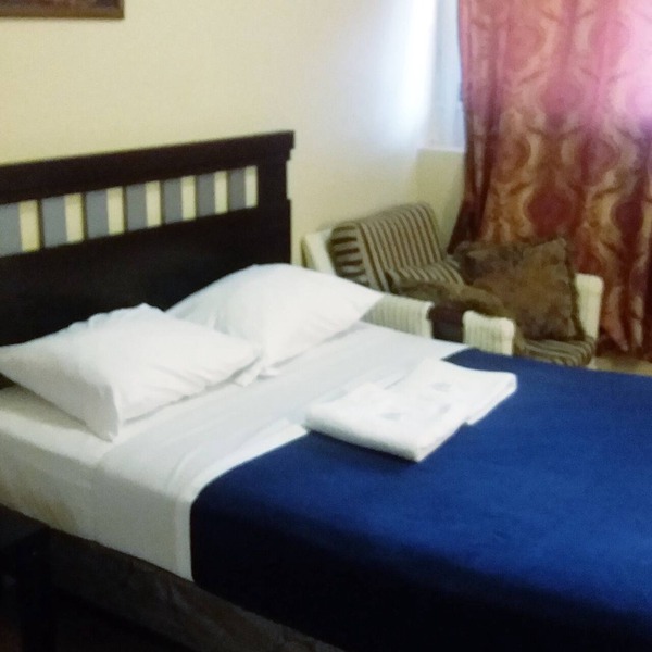 Furnished Studio Apartment in Downtown Toronto