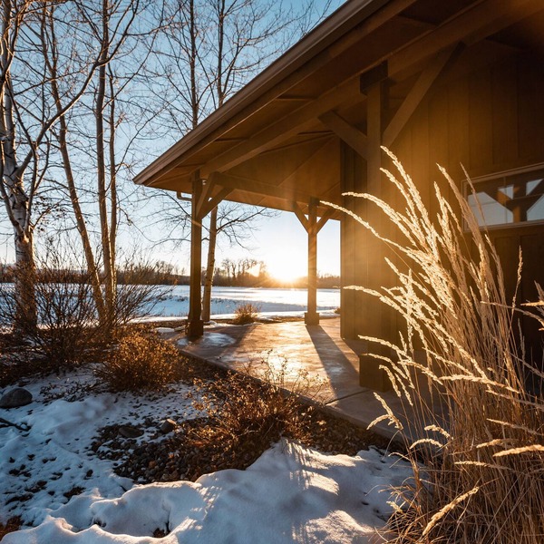 Gallatin River Lodge