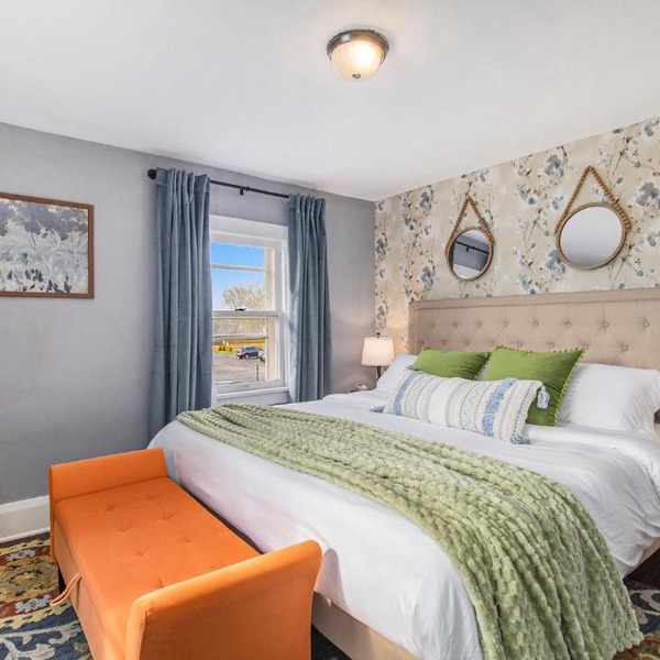 GAME DAY Haven- Sleeps 10, Near Notre Dame & DT!