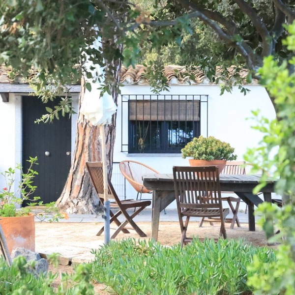 Garden Guesthouse, Sea View and Wellness, Boutique Estate near Barcelona Coast