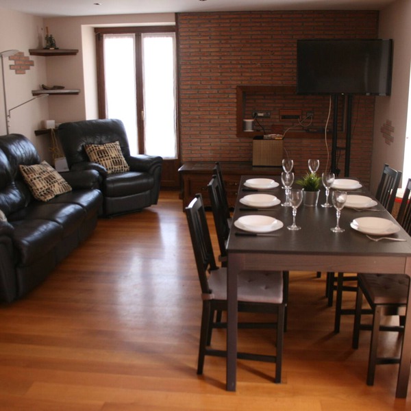 Gartzinea, beautiful and spacious rural house in Ezkurra, north of Navarra