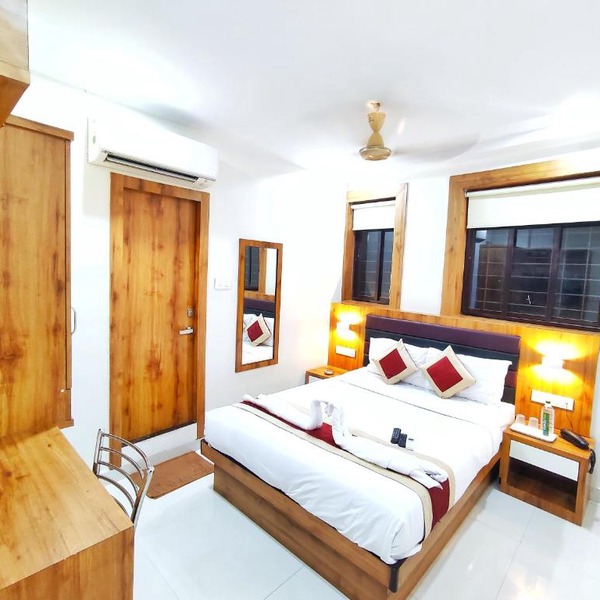 Gateway Suites