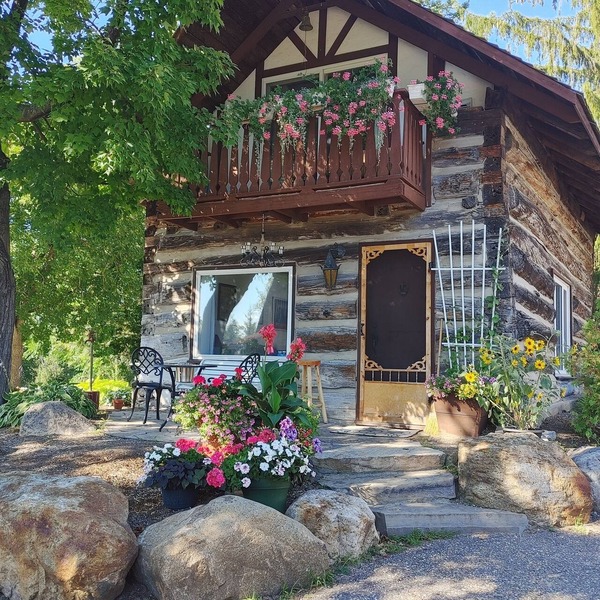 Gerbers 1870 Chalet - A touch of Bavaria in Canada