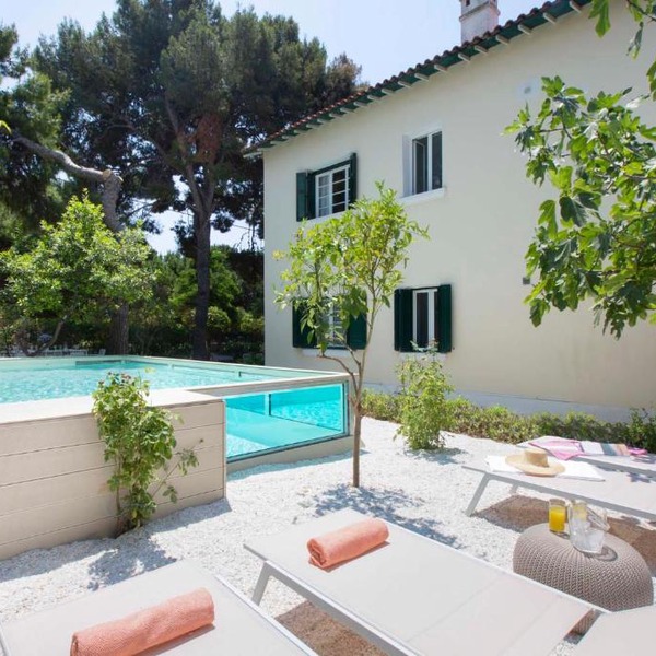 Glyfada Villa 6BR 16ppl Private Pool 300m to Beach