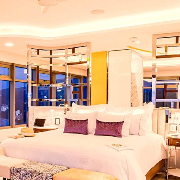 Gorgeous 2 Bedroom Penthouse on 5 Diamond Resort