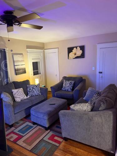 Gorgeous 3 BR Upper Unit Home