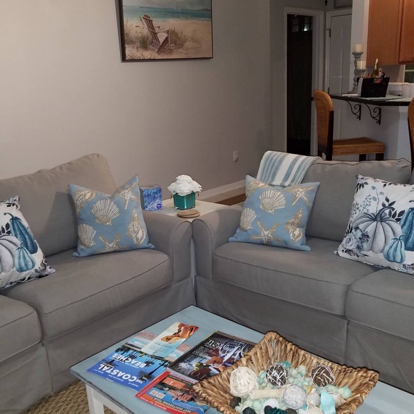 Gorgeous Light and Bright home in west Jacksonville