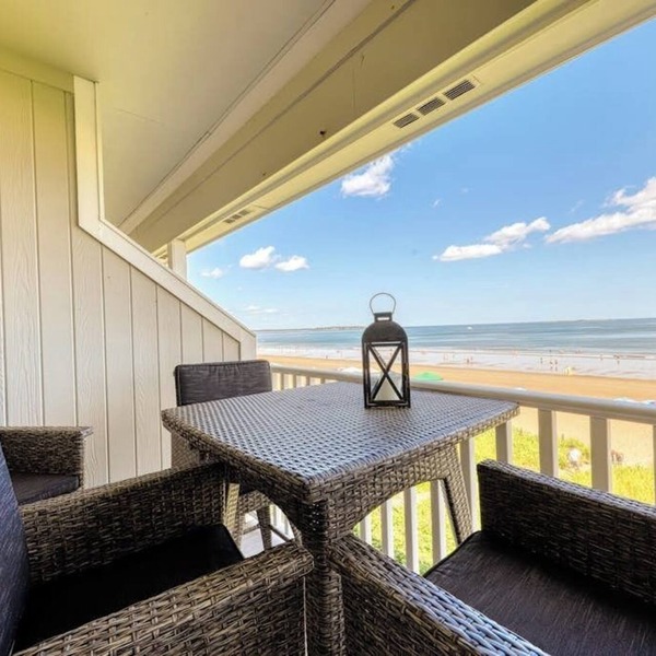 Gorgeous ocean-front home with stunning beach views