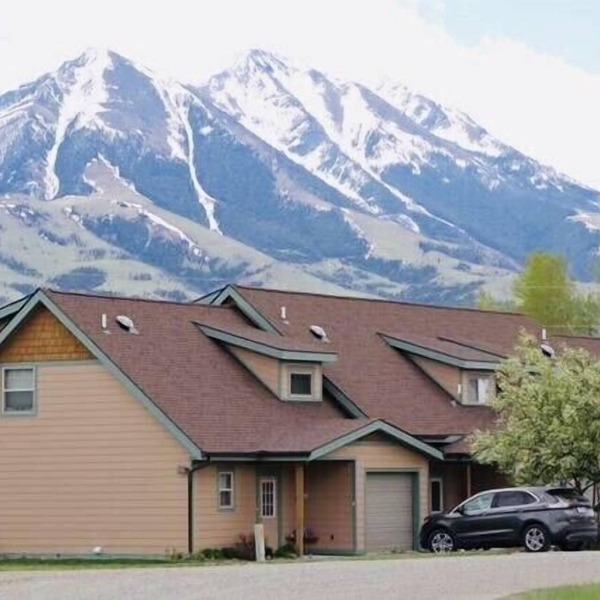 Gorgeous Paradise Valley YNP