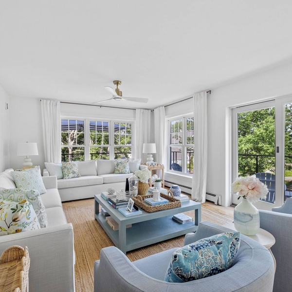 Granite Point Spacious and Elegant Family Retreat