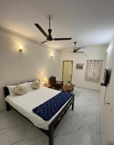 Gravity Groups AARA Residency - Near Jipmer