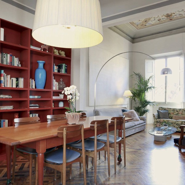 Great bright apartment in Florence, perfect for a family or a group!