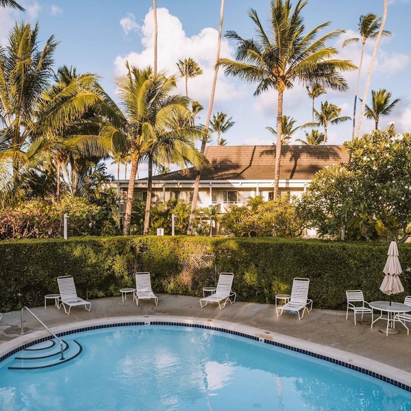 Great for Groups! 3 Spacious Suites w/Full Kicthen and Living Area