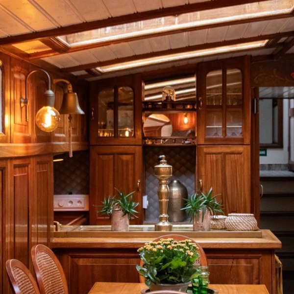 Great luxury authentic boat Amsterdam