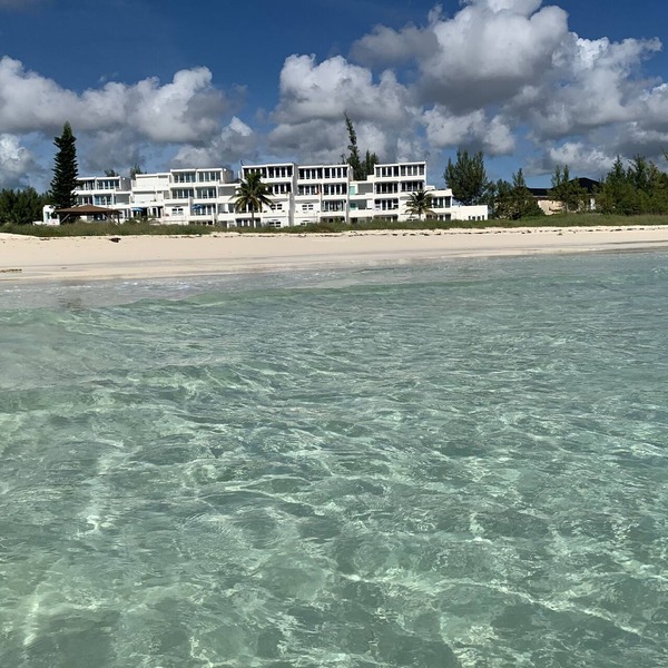 Ground floor condo with private beach. Pet friendly
