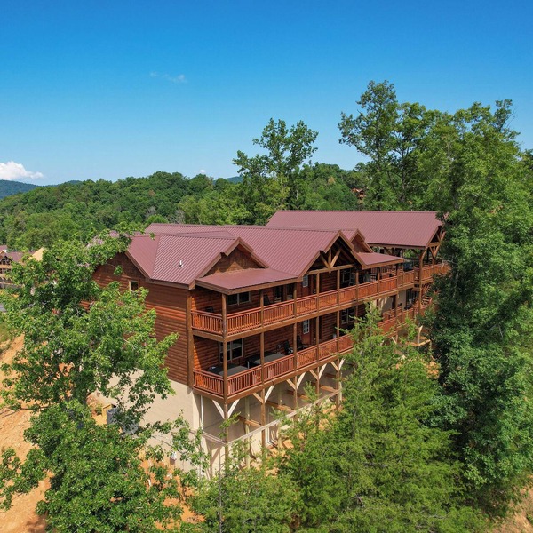 Group Retreat Pool + Hot Tub + Views Near Pigeon Forge | Sleeps 24 | Wilder