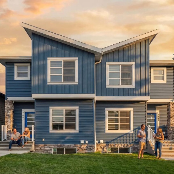 🏡 Group Stay by Downtown | 6BR Duplex Sleeps 16 | Banff Pass + Netflix!