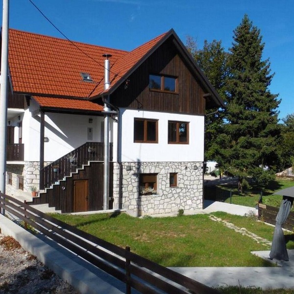 Guesthouse Family Bosnic -One bedroom apartment with Terrace