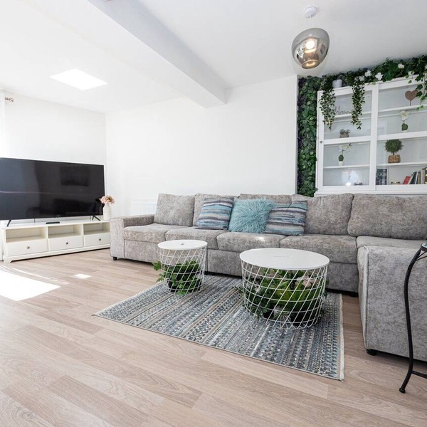 GuestReady - A Haven by the River