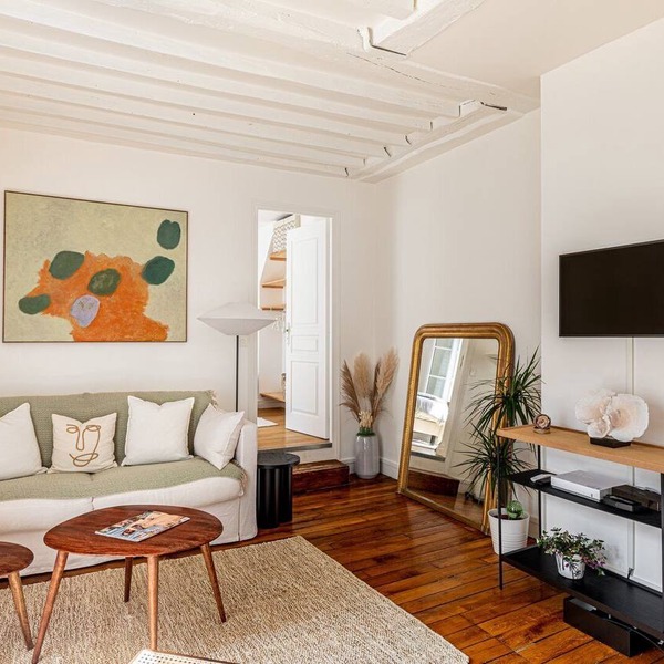 GuestReady - Charming Apt in Central Paris IX