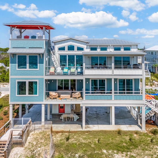 Gulf front North Cape with private pool, elevator and 360-degree view watchtower